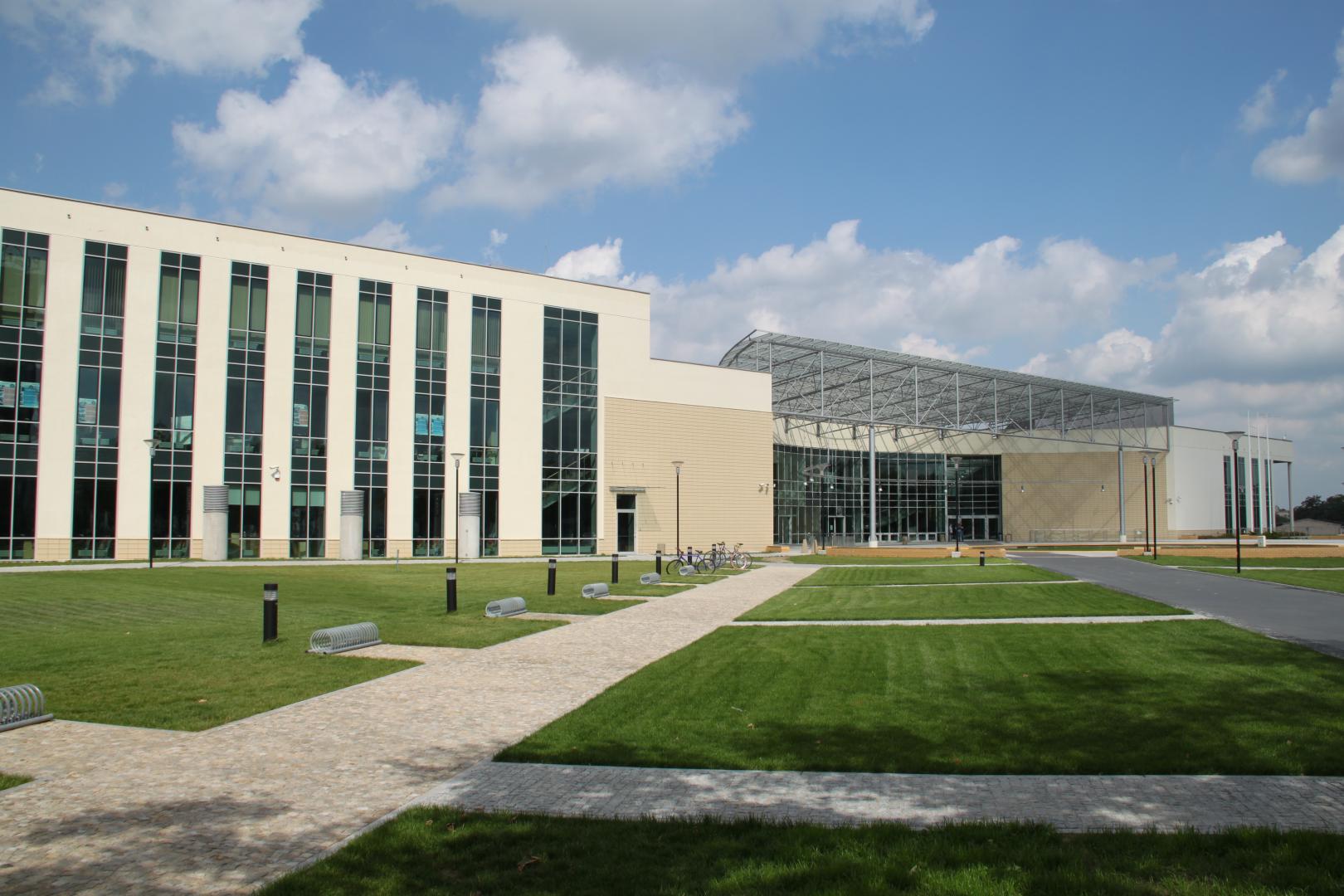 Poznan University of Technology Lecture Center from ground